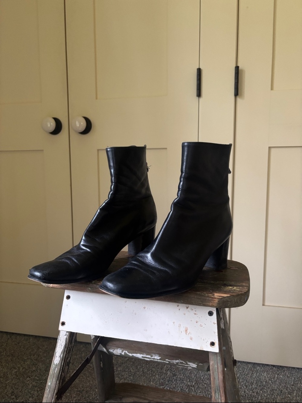 Stuart Weitzman Black Leather Heeled Boots